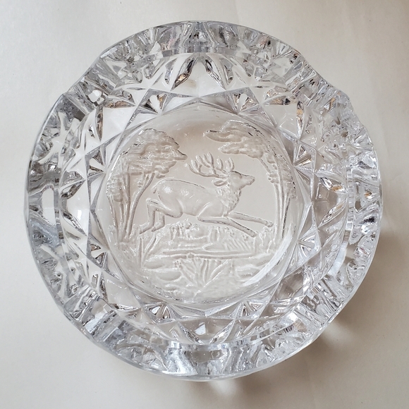 VINTAGE LEAD CRYSTAL ASHTRAY TRINKET BOWL GERMANY. DEER - Picture 1 of 5